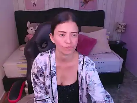  Rachel Jones  online show from 02.03.26