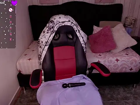  Rachel Jones  online show from 02.14.26