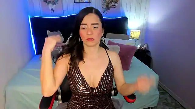 Snapshot of _Rachel_Jones_ chatting on 07.19.26 Rachel Jones online show from 07.19.26