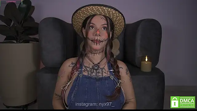 Snapshot of nyx_97 chatting on 11.01.25 nyx 97 online show from 11.01.25