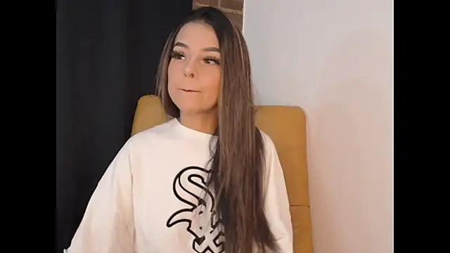 hailey bri online show from 11.07.25