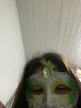 Snapshot of crazzyanne chatting on 02.11.26 crazzyanne online show from 02.11.26