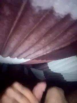 Snapshot of Godsitopro chatting on 11.19.25 Godsitopro online show from 11.19.25