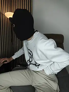 findomhot online show from 12.15.25