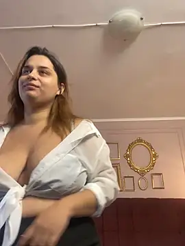 kittykelly online show from 11.04.25