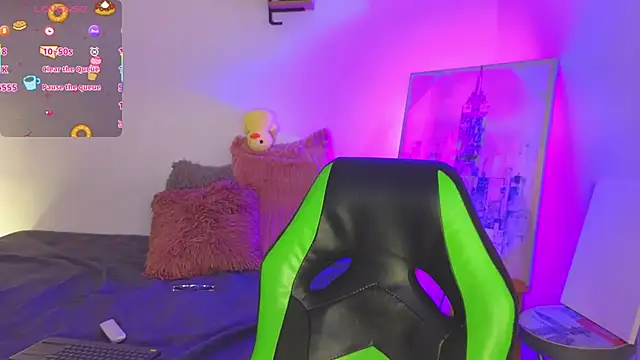 Indi rave online show from 04.18.26