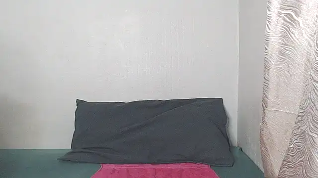 EbonyTinyX online show from 11.28.25