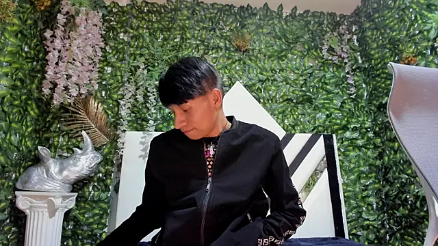 ALEXANDRO BOVER online show from 12.18.25