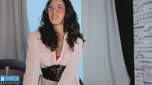 eva delight  online show from 04.18.26