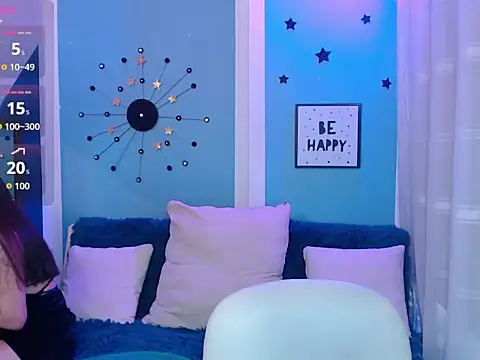 Snapshot of Soffii_Dreaaam4 chatting on 11.14.25 Soffii Dreaaam4 online show from 11.14.25