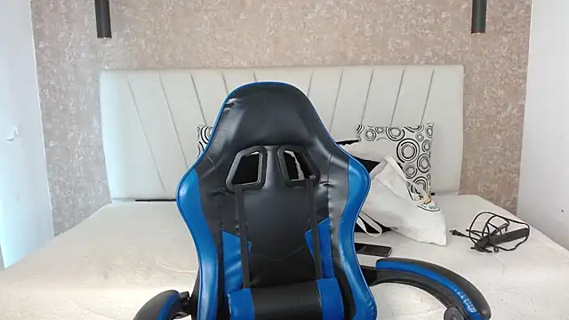 AliceSmity  online show from 04.12.26