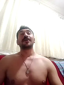 Snapshot of TIBERIUSS chatting on 11.10.25 TIBERIUSS online show from 11.10.25