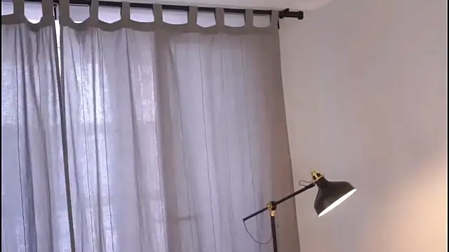 Snapshot of Helenspenss_ chatting on 11.06.25 Helenspenss online show from 11.06.25