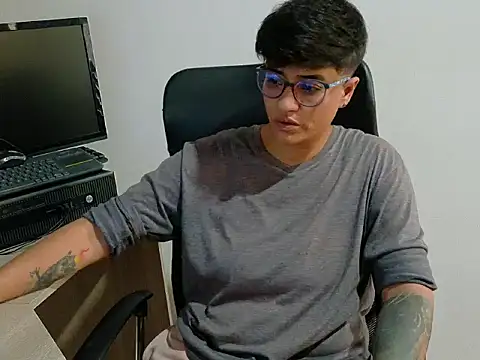 zarek boston online show from 12.17.25