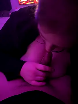 Aksinja05 online show from 12.15.25