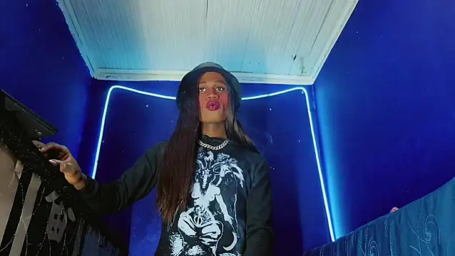 Kloe cardashan online show from 11.03.25