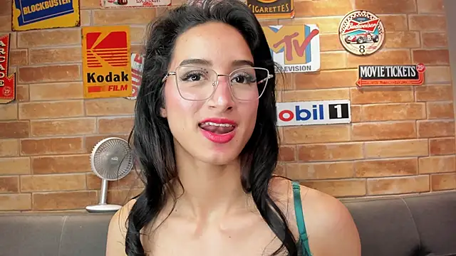 foxy sharlotte online show from 04.18.26