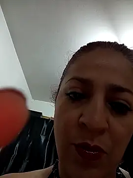 Snapshot of LAPOTRA_04 chatting on 10.25.25 LAPOTRA 04 online show from 10.25.25