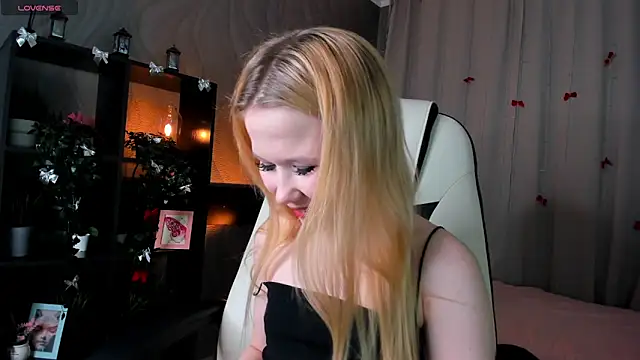 VivieSunn online show from 02.05.26