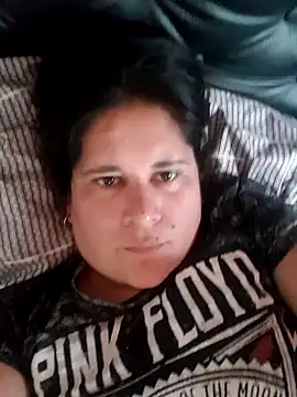 Snapshot of Clara_Arg chatting on 11.11.25 Clara Arg online show from 11.11.25