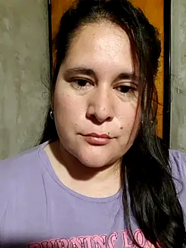 Snapshot of Clara_Arg chatting on 12.15.25 Clara Arg online show from 12.15.25