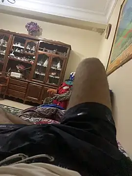 Unique-Man online show from 10.30.25