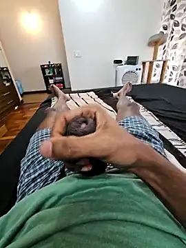 Snapshot of 16Hose chatting on 02.17.26 16Hose online show from 02.17.26