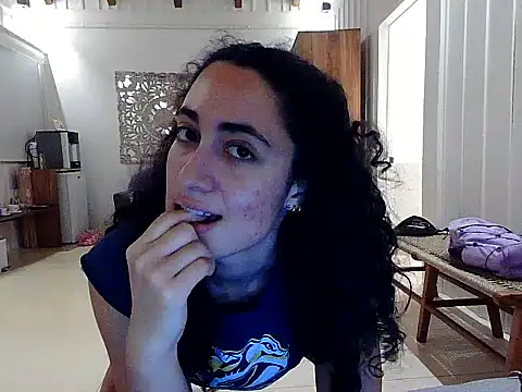 Snapshot of eleganceafterdark chatting on 10.31.25 eleganceafterdark online show from 10.31.25