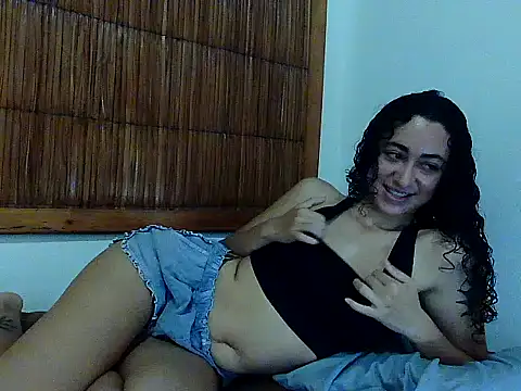 Snapshot of eleganceafterdark chatting on 11.03.25 eleganceafterdark online show from 11.03.25