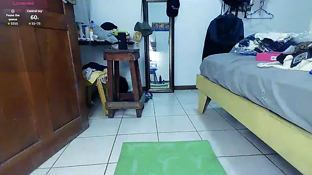 Snapshot of eleganceafterdark chatting on 02.14.26 eleganceafterdark online show from 02.14.26