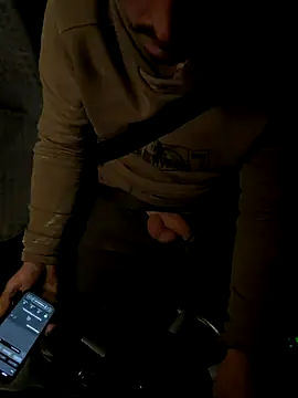 davi73d online show from 11.04.25