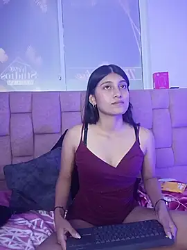 YeseniaRodriguez3 online show from 05.31.26