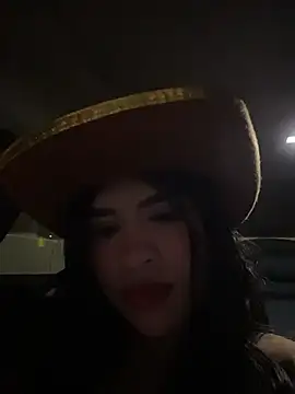 Tatishernandez online show from 11.01.25