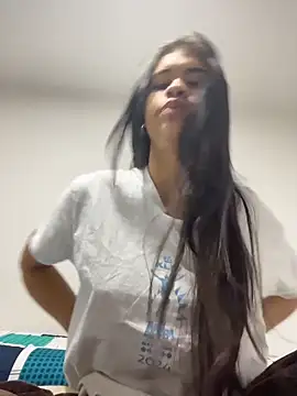 Snapshot of Tatishernandez chatting on 11.08.25 Tatishernandez online show from 11.08.25