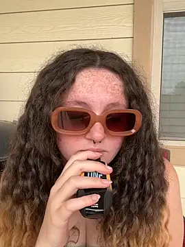 sugasunny04 online show from 02.18.26