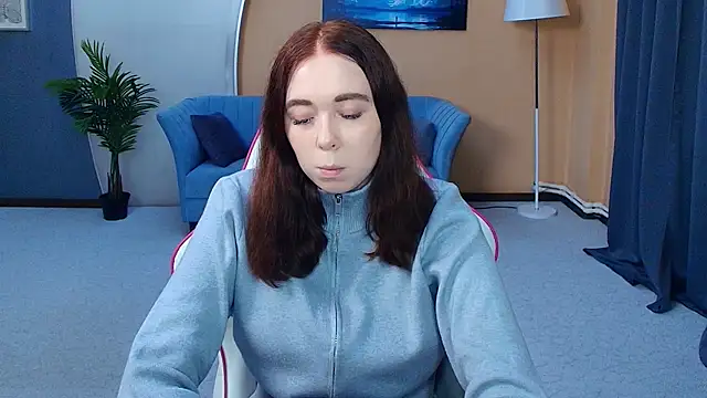 Snapshot of AddieOsler chatting on 05.14.26 AddieOsler online show from 05.14.26
