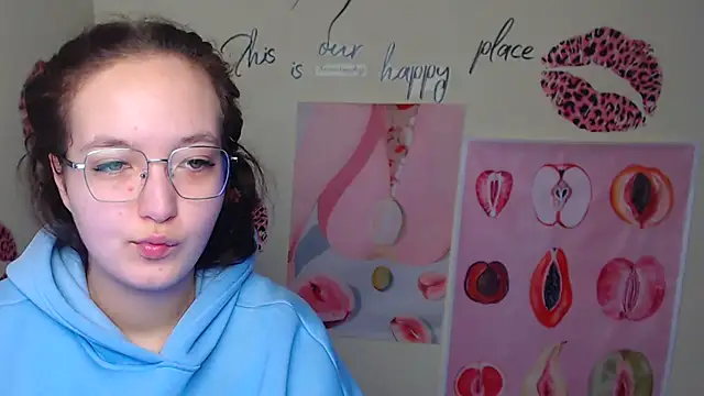 MissAriaa online show from 11.28.25