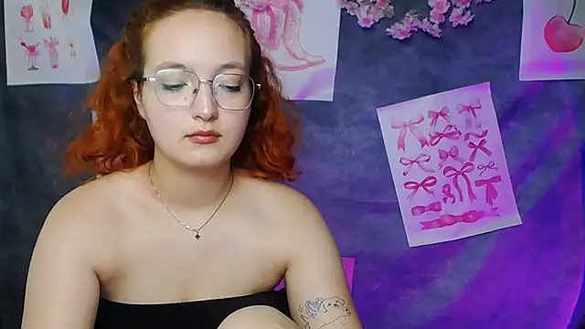 Snapshot of MissAriaa chatting on 06.17.26 MissAriaa online show from 06.17.26