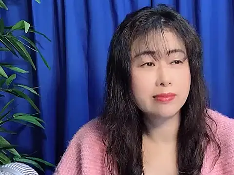 yaoyao22678 online show from 10.27.25