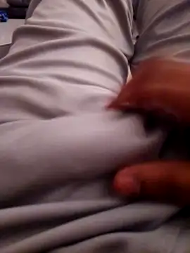 Snapshot of bigblackcock0111 chatting on 04.13.26 bigblackcock0111 online show from 04.13.26