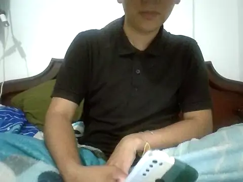 Snapshot of David-quintero chatting on 10.27.25 David-quintero online show from 10.27.25