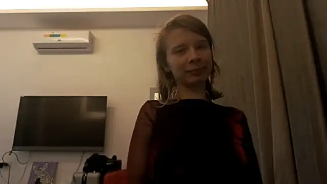 MargaretFairy online show from 11.14.25