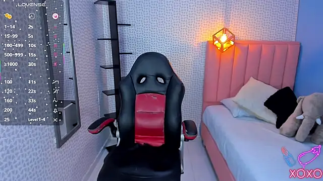 ZALLYWESTER online show from 10.29.25