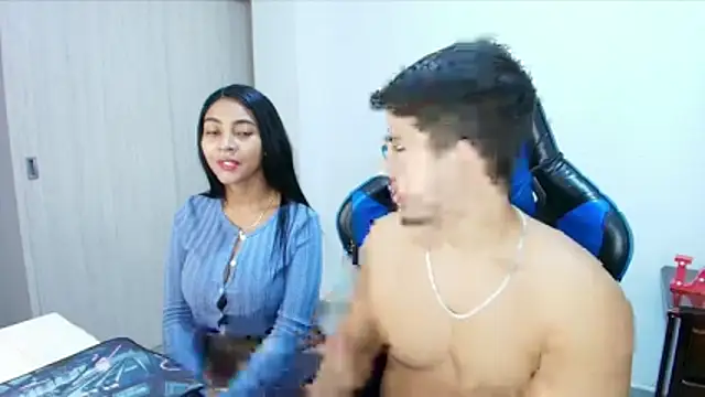 sophia and alex online show from 11.13.25