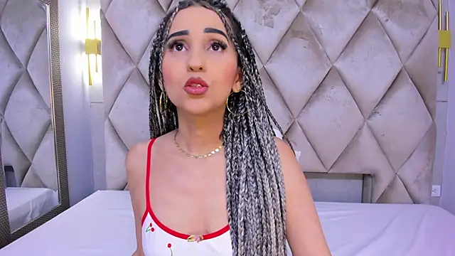 violett rabbit  online show from 01.07.26