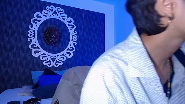 Ghost  Girl  online show from 11.21.25