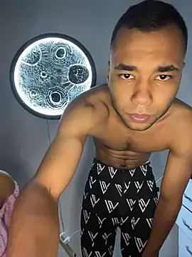 Hot2gether69 online show from 11.20.25