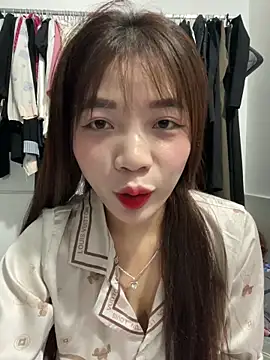 Zlienr023 online show from 12.19.25