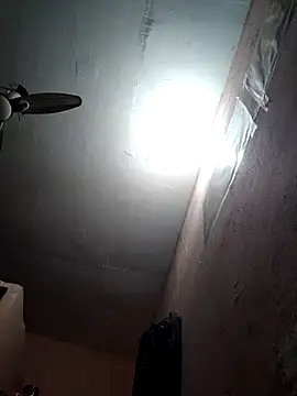 CUTE-GIRL-1 online show from 11.28.25