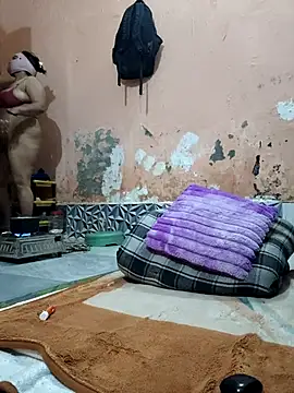 Snapshot of CUTE-GIRL-1 chatting on 02.10.26 CUTE-GIRL-1 online show from 02.10.26